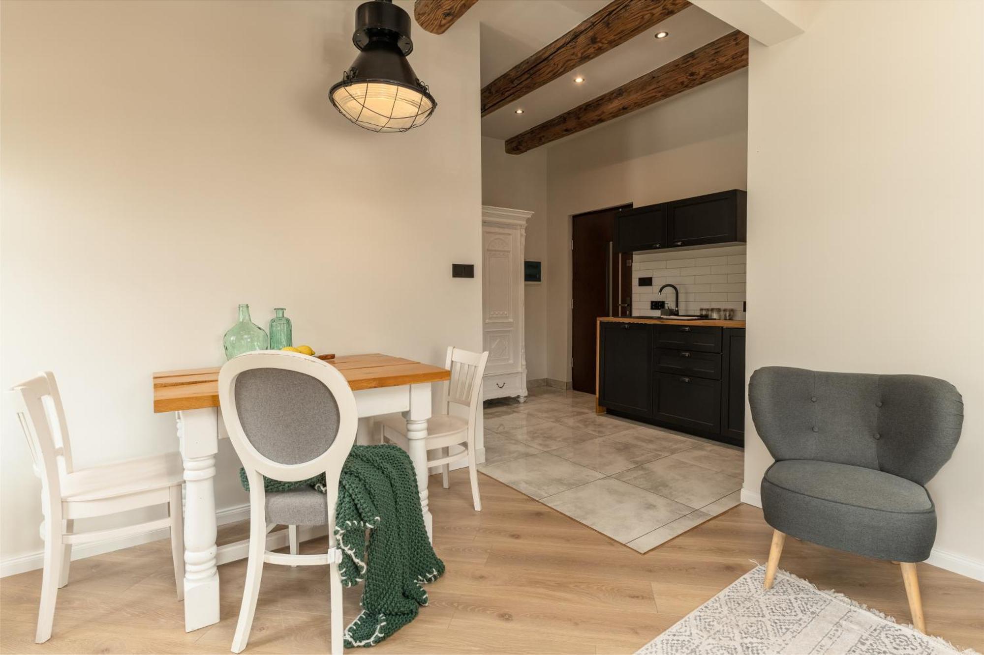Biala 16 Appartement Bielsko-Biała Buitenkant foto